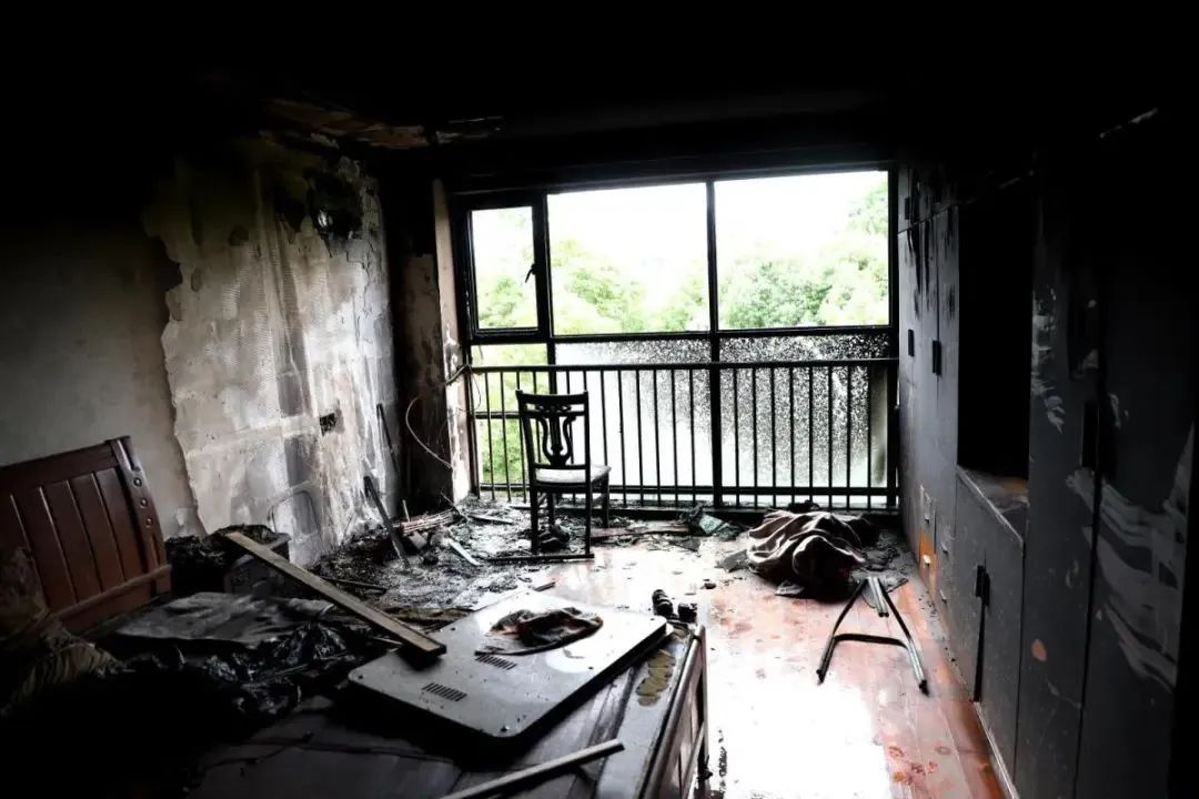 中央广电总台中国之声|教科书式！9岁女孩凭一句口诀，成功带弟妹火场逃生