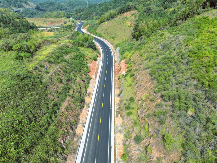 S219线明溪县圆洲村路段 作者:郑玉莲.jpg S219线明溪县圆洲村路段 作者:郑玉莲.jpg