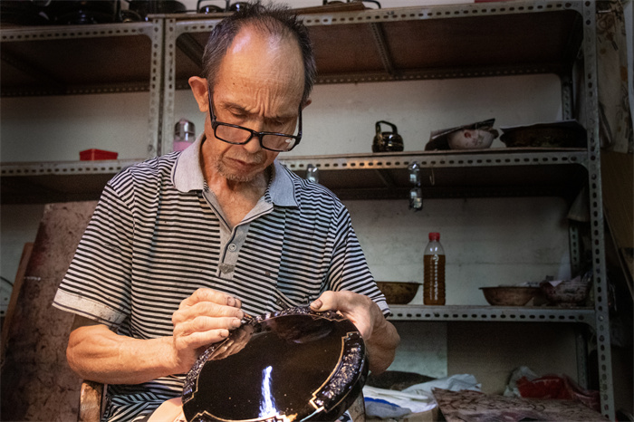 《非遗传承—龙水漆蓝》+照片+郑江淋+15859760375 (5).jpg