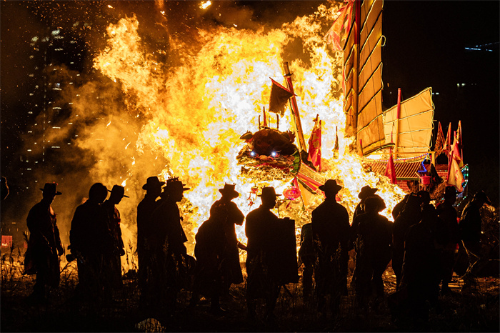 20241124 厦门海沧石塘 石塘送王船.jpg