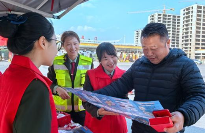 泉厦高速启动春运“暖冬行动”