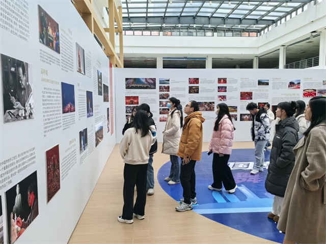 2025����̨���ף����ţ��Ļ�����ͼƬչ��ƽ̶�ۺ�ʵ�����ٰ�