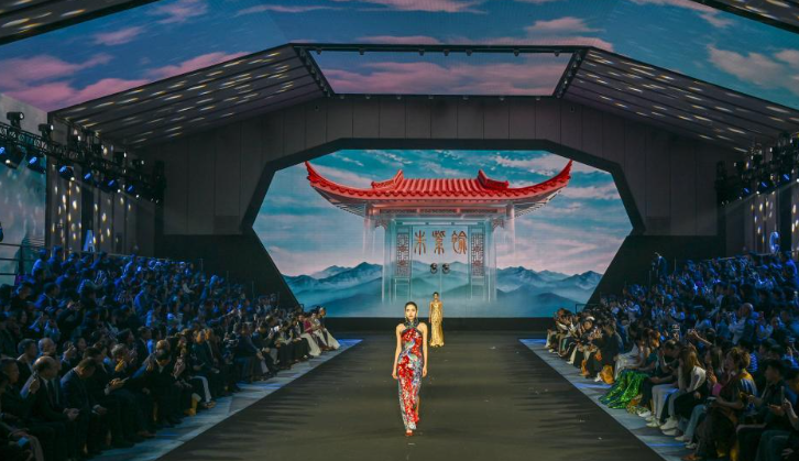 2026�ﶬ����ʱװ�ܿ�Ļ