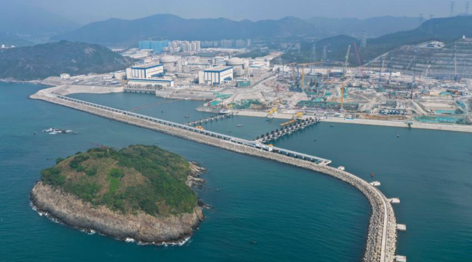 ���۰Ĵ�������̨������һ�š��˵����Ͷ������